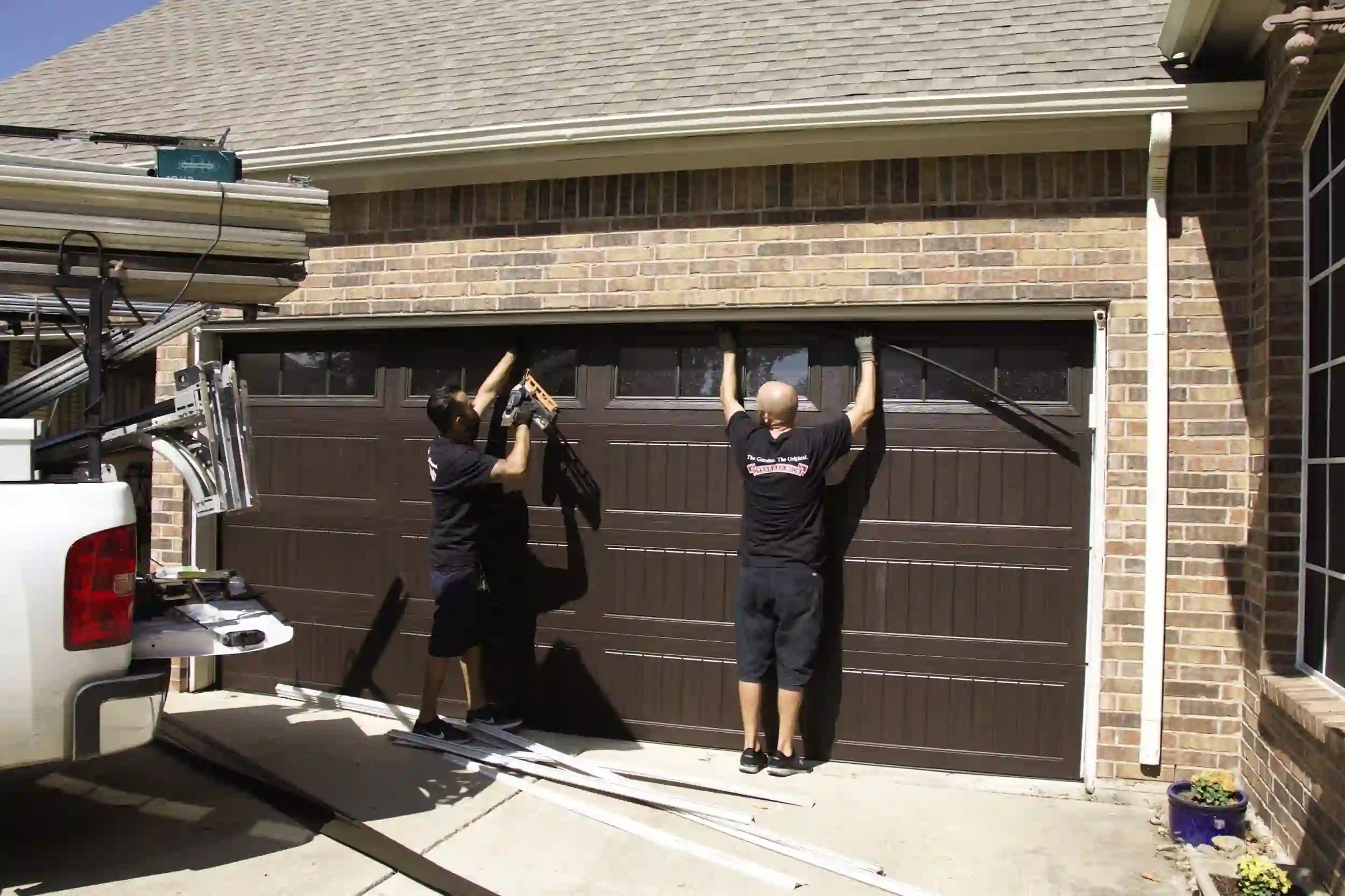 How Much budget for Garage Door Repair Cost in 2025