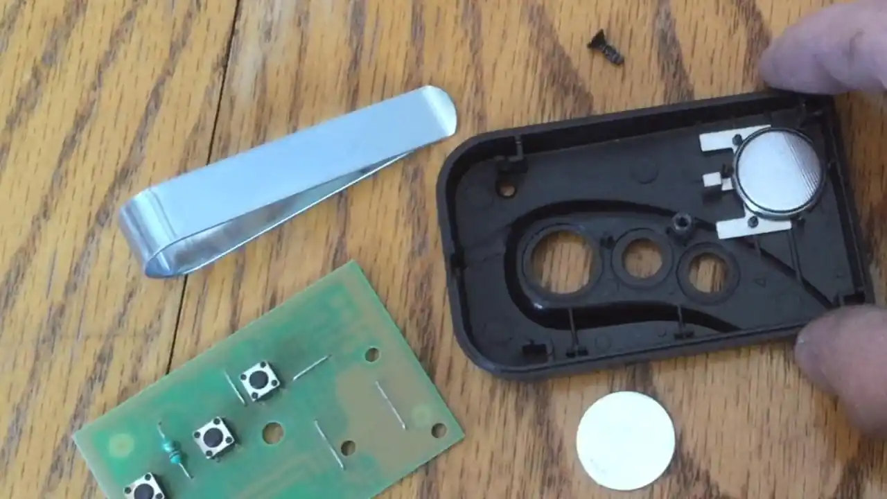 How to Change Battery in Garage Door Opener: 10 Quick Ways